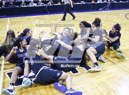 Thumbnail 1 in Grandview vs Valor Christian (CHSAA 5A Championship) photogallery.