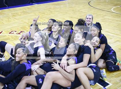 Thumbnail 1 in Grandview vs Valor Christian (CHSAA 5A Championship) photogallery.