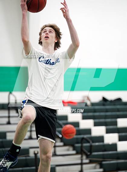 Thumbnail 2 in East Catholic @ Northwest Catholic photogallery.