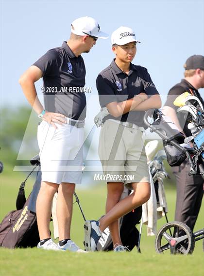 Thumbnail 3 in UIL 4A Boys Golf Finals photogallery.