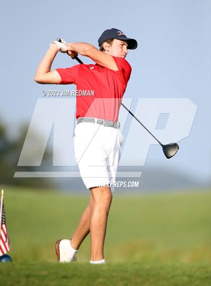 Thumbnail 2 in UIL 4A Boys Golf Finals photogallery.