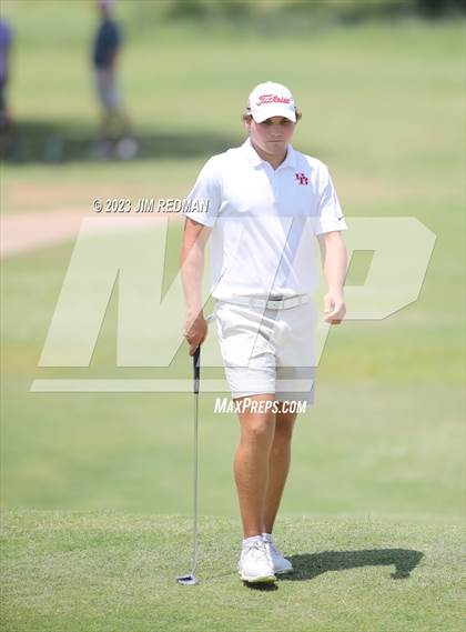 Thumbnail 1 in UIL 4A Boys Golf Finals photogallery.