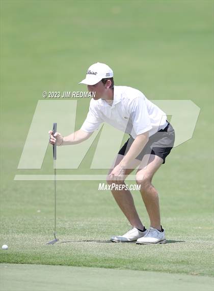 Thumbnail 3 in UIL 4A Boys Golf Finals photogallery.