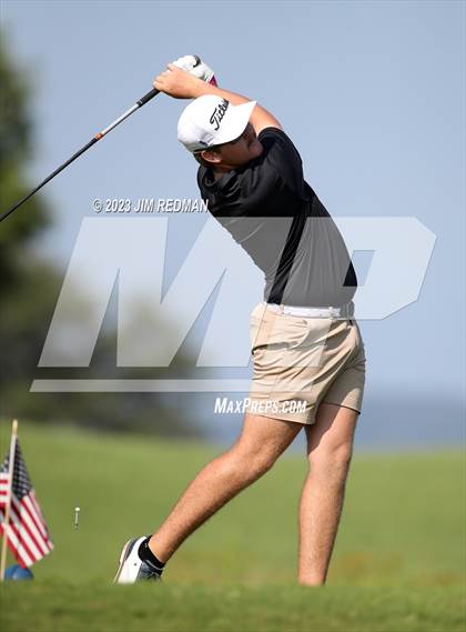 Thumbnail 3 in UIL 4A Boys Golf Finals photogallery.