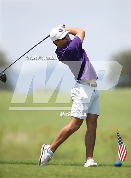 Thumbnail 2 in UIL 4A Boys Golf Finals photogallery.