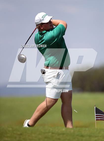 Thumbnail 3 in UIL 4A Boys Golf Finals photogallery.