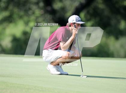 Thumbnail 3 in UIL 4A Boys Golf Finals photogallery.