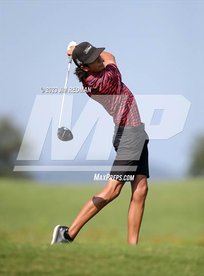Thumbnail 3 in UIL 4A Boys Golf Finals photogallery.