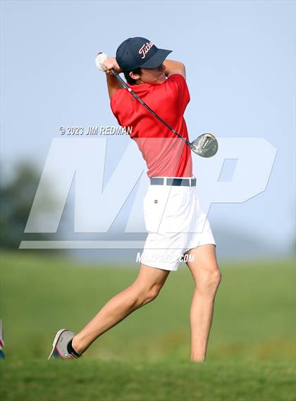 Thumbnail 3 in UIL 4A Boys Golf Finals photogallery.
