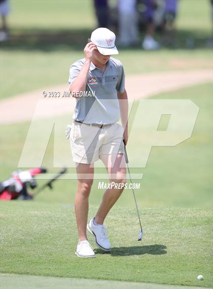 Thumbnail 2 in UIL 4A Boys Golf Finals photogallery.