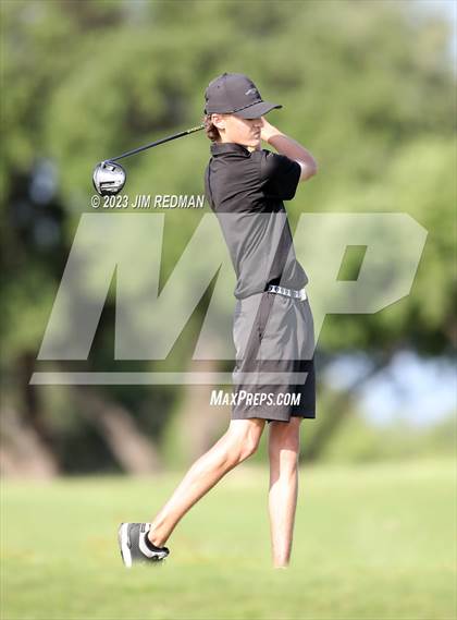 Thumbnail 2 in UIL 4A Boys Golf Finals photogallery.