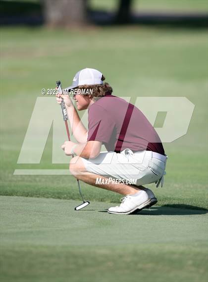 Thumbnail 2 in UIL 4A Boys Golf Finals photogallery.