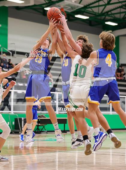 Thumbnail 1 in Brock @ Azle photogallery.