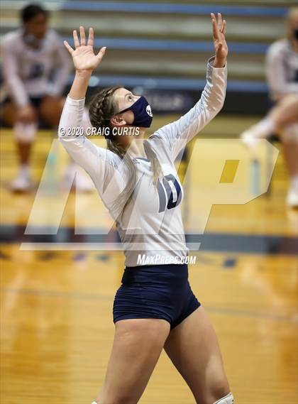Thumbnail 3 in Myers Park @ Hickory Ridge photogallery.