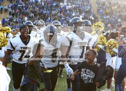 Thumbnail 1 in Central Union vs. Morse (CIF SDS D3 Final) photogallery.