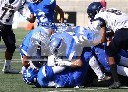 Thumbnail 1 in Central Union vs. Morse (CIF SDS D3 Final) photogallery.