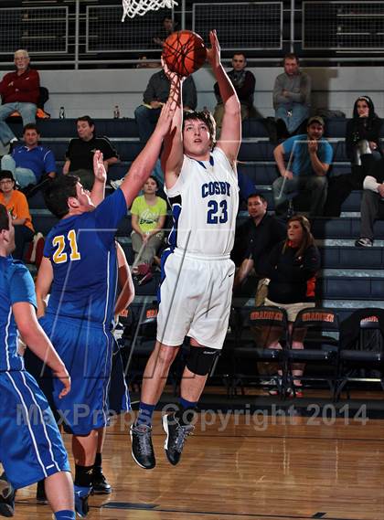 Thumbnail 3 in Hancock County vs Cosby (TSSAA D2-A District Final) photogallery.