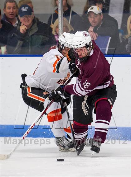 Thumbnail 3 in Salisbury School vs Kimball Union Academy (Flood Marr Tournament) photogallery.