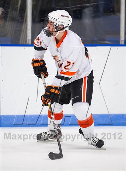 Thumbnail 3 in Salisbury School vs Kimball Union Academy (Flood Marr Tournament) photogallery.