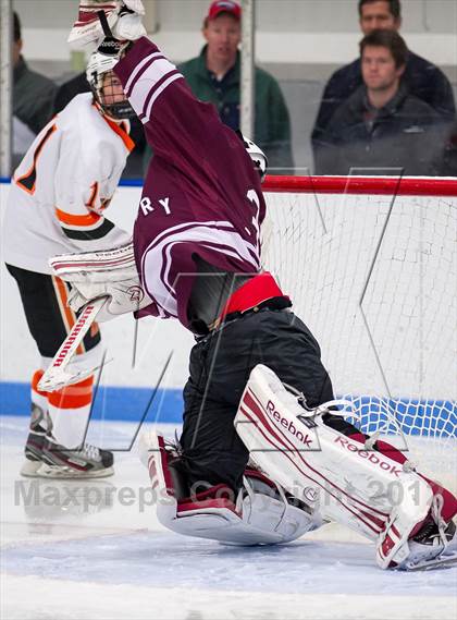 Thumbnail 3 in Salisbury School vs Kimball Union Academy (Flood Marr Tournament) photogallery.