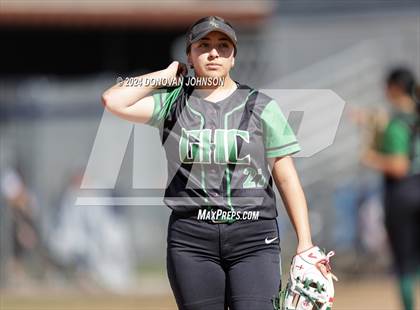 Thumbnail 2 in Granada Hills Charter vs. Cypress photogallery.