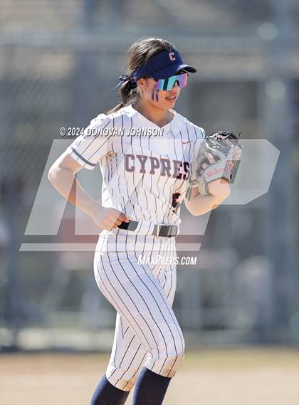 Thumbnail 3 in Granada Hills Charter vs. Cypress photogallery.