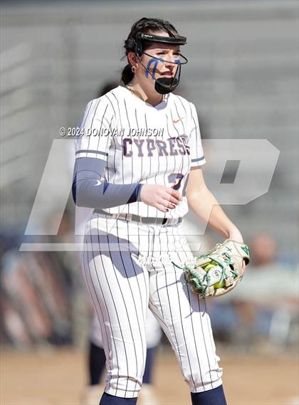 Thumbnail 2 in Granada Hills Charter vs. Cypress photogallery.