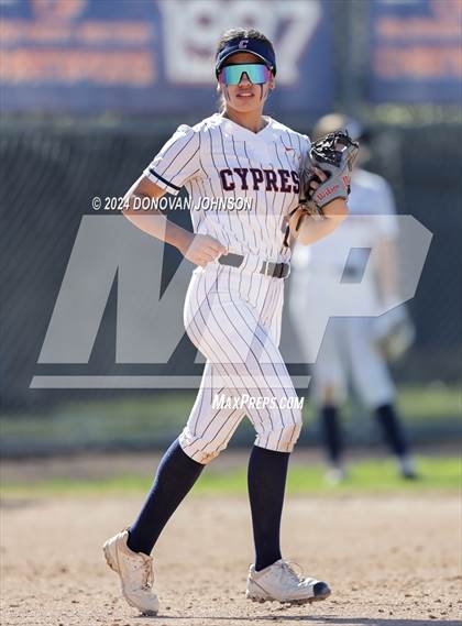 Thumbnail 1 in Granada Hills Charter vs. Cypress photogallery.