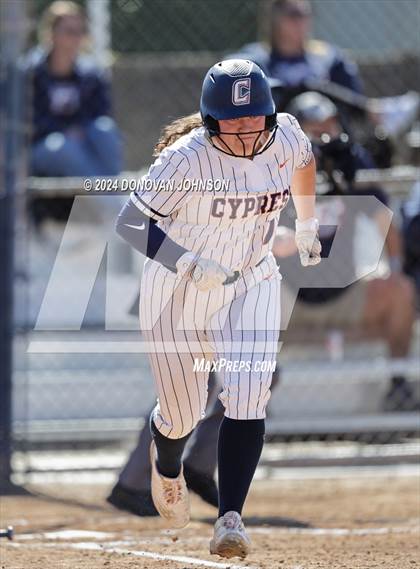 Thumbnail 3 in Granada Hills Charter vs. Cypress photogallery.