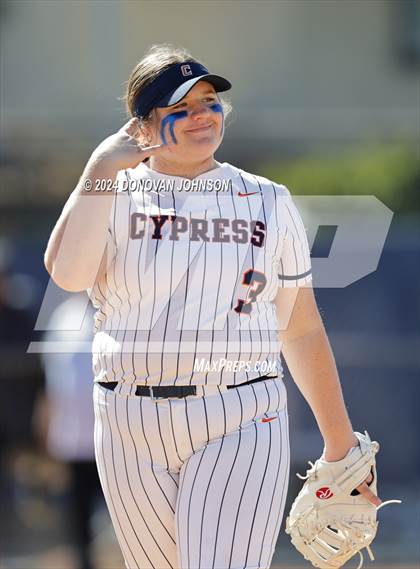 Thumbnail 2 in Granada Hills Charter vs. Cypress photogallery.