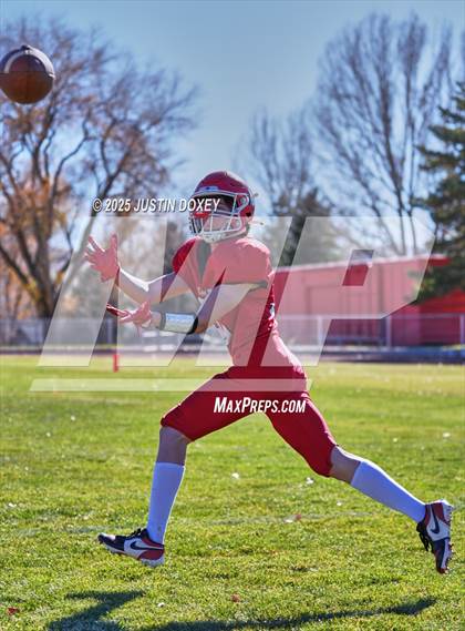 Thumbnail 2 in Carlin vs Wells (NIAA 1A State Quarterfinal) photogallery.