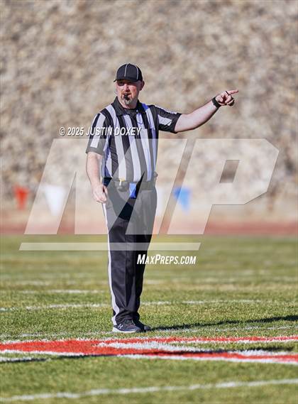 Thumbnail 2 in Carlin vs Wells (NIAA 1A State Quarterfinal) photogallery.