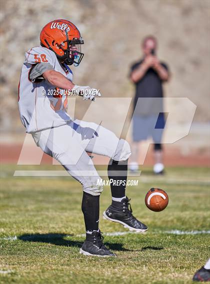 Thumbnail 2 in Carlin vs Wells (NIAA 1A State Quarterfinal) photogallery.