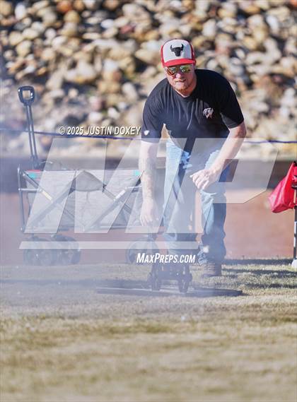 Thumbnail 3 in Carlin vs Wells (NIAA 1A State Quarterfinal) photogallery.