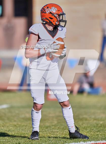 Thumbnail 3 in Carlin vs Wells (NIAA 1A State Quarterfinal) photogallery.