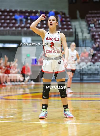 Thumbnail 2 in Grantsville vs. Summit Academy (UHSAA 3A Quarterfinal) photogallery.
