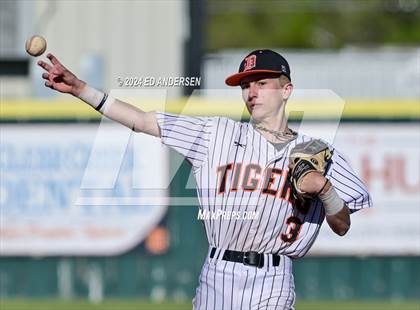 Thumbnail 3 in Douglas vs. Spanish Springs (NIAA 5A Northern Playoffs) photogallery.
