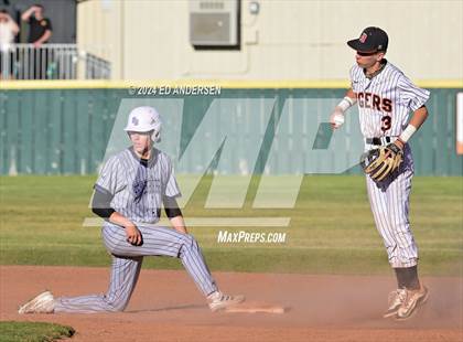 Thumbnail 1 in Douglas vs. Spanish Springs (NIAA 5A Northern Playoffs) photogallery.