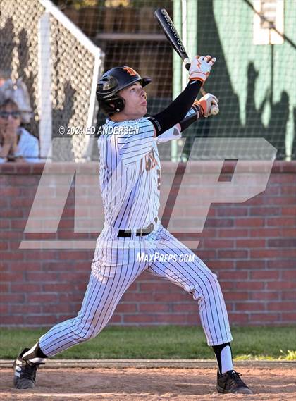 Thumbnail 1 in Douglas vs. Spanish Springs (NIAA 5A Northern Playoffs) photogallery.