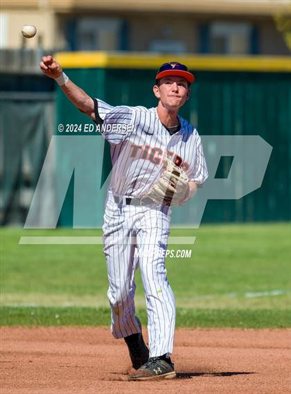 Thumbnail 2 in Douglas vs. Spanish Springs (NIAA 5A Northern Playoffs) photogallery.
