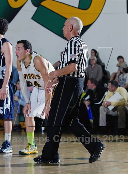 Thumbnail 2 in Saugus @ Canyon photogallery.