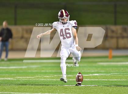 Thumbnail 2 in Dripping Springs vs. Vandegrift (UIL 6A Division II Quarterfinal) photogallery.
