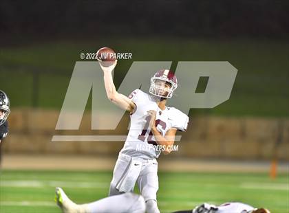 Thumbnail 3 in Dripping Springs vs. Vandegrift (UIL 6A Division II Quarterfinal) photogallery.