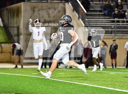 Thumbnail 3 in Dripping Springs vs. Vandegrift (UIL 6A Division II Quarterfinal) photogallery.