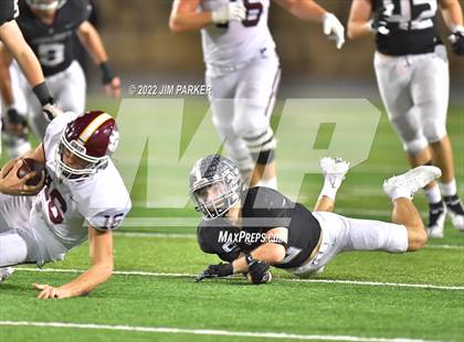 Thumbnail 3 in Dripping Springs vs. Vandegrift (UIL 6A Division II Quarterfinal) photogallery.