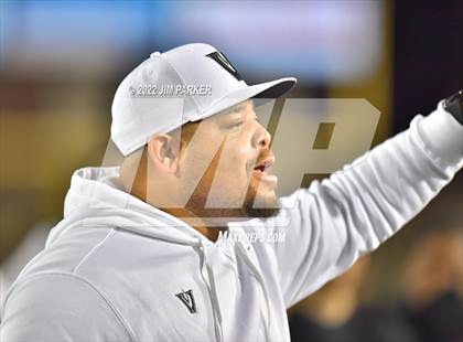 Thumbnail 3 in Dripping Springs vs. Vandegrift (UIL 6A Division II Quarterfinal) photogallery.