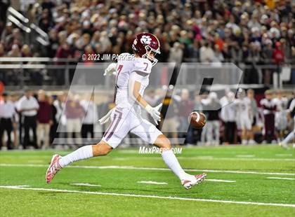 Thumbnail 1 in Dripping Springs vs. Vandegrift (UIL 6A Division II Quarterfinal) photogallery.