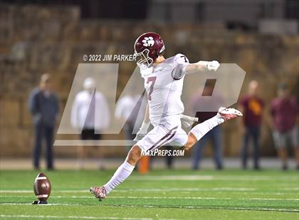 Thumbnail 3 in Dripping Springs vs. Vandegrift (UIL 6A Division II Quarterfinal) photogallery.