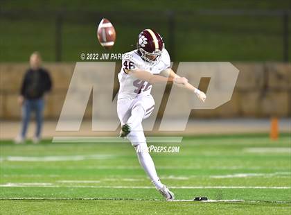 Thumbnail 1 in Dripping Springs vs. Vandegrift (UIL 6A Division II Quarterfinal) photogallery.