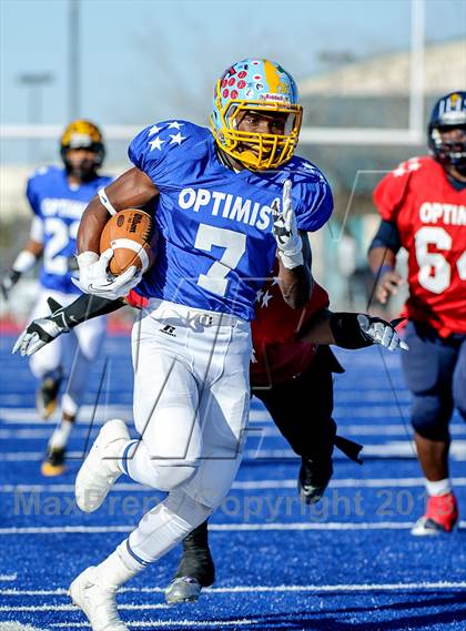 Thumbnail 2 in 57th Sacramento Optimist All-Star Game photogallery.